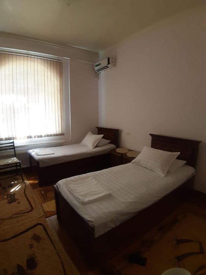 Khiva Indi Guest House ภายนอก รูปภาพ