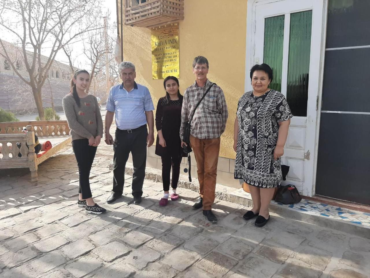 Khiva Indi Guest House ภายนอก รูปภาพ
