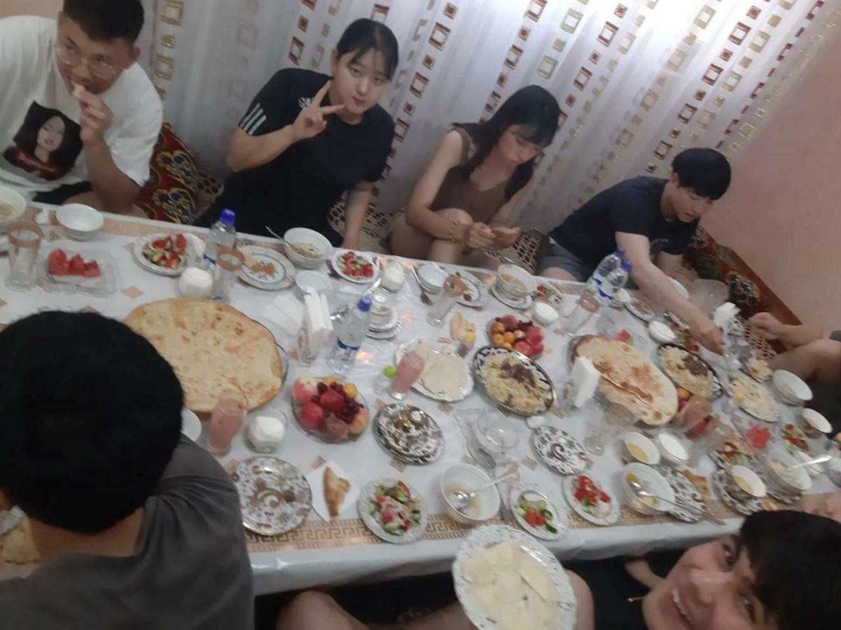 Khiva Indi Guest House ภายนอก รูปภาพ